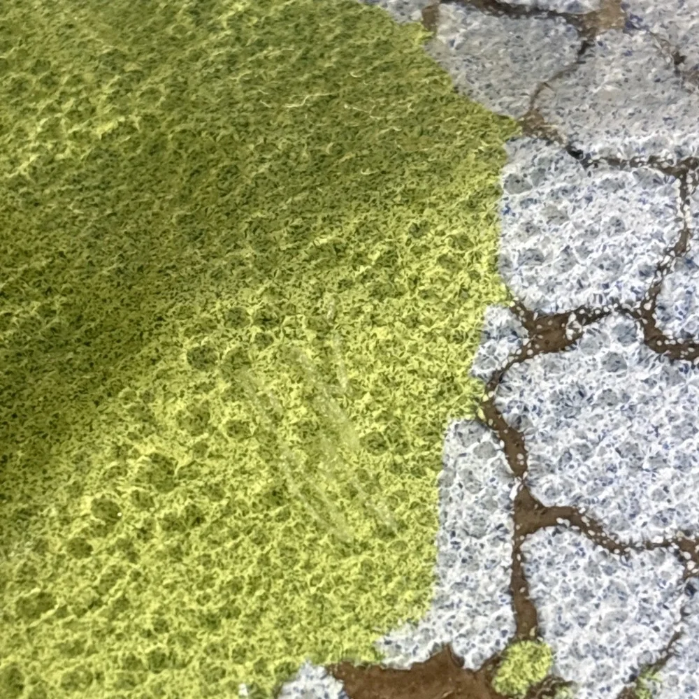 2 Gorgeous Vintage Syderstricker Fused Glass Hydrangea Luncheon‎ Plate 8.5